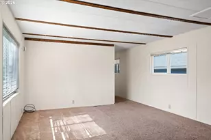 1566 Laura St, Springfield, OR 97477 - Photo 18