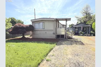 1566 Laura St, Springfield, OR 97477 - Photo 2