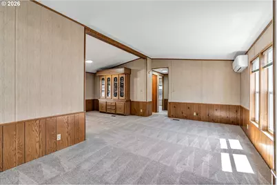 21100 NE Sandy Blvd #6, Fairview, OR 97024 - Photo 10