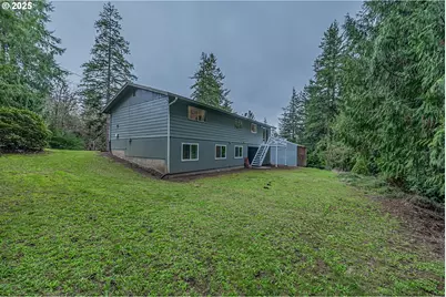 1070 E 15th St, Coquille, OR 97423 - Photo 30