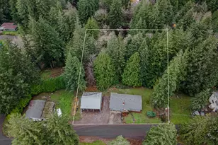 1070 E 15th St, Coquille, OR 97423 - Photo 36