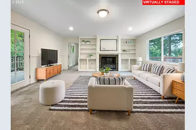 2285 Gilman Dr, Oregon City, OR 97045 - Photo 2