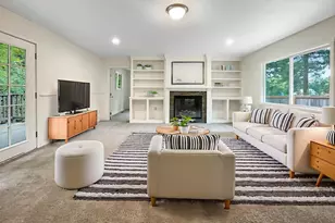 2285 Gilman Dr, Oregon City, OR 97045 - Photo 2