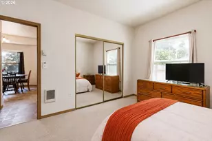 10348 N Barr Ave, Portland, OR 97203 - Photo 22