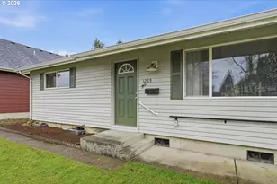 1263 F St, Springfield, OR 97477 - Photo 2