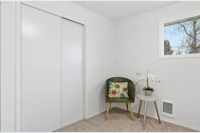 1263 F St, Springfield, OR 97477 - Photo 20