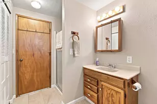 411 Gertrude Dr, Dallesport, WA 98617 - Photo 34
