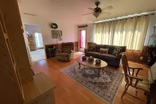 203 Court St, Enterprise, OR 97828 - Photo 10