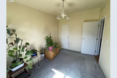 203 Court St, Enterprise, OR 97828 - Photo 18