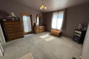 203 Court St, Enterprise, OR 97828 - Photo 14