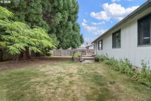 25181 Cheney Dr, Veneta, OR 97487 - Photo 30