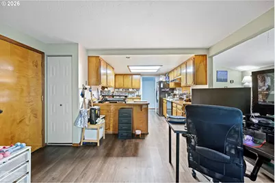 25181 Cheney Dr, Veneta, OR 97487 - Photo 6