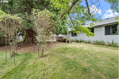 25181 Cheney Dr, Veneta, OR 97487 - Photo 28