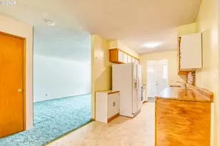 1303 SW 41st St, Pendleton, OR 97801 - Photo 8