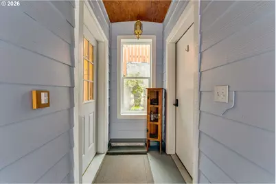 1103 Division St, Camas, WA 98607 - Photo 24