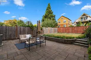541 NE Tillamook St, Portland, OR 97212 - Photo 30