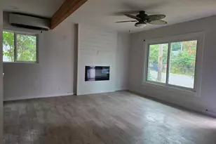 5711 SE 123rd Ave, Portland, OR 97236 - Photo 2