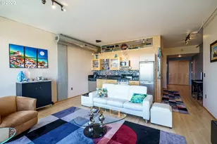 333 NW 9th Ave, Portland, OR 97209 - Photo 12