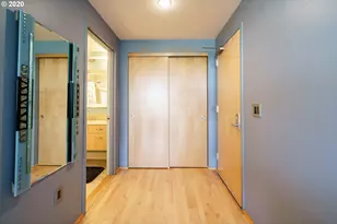333 NW 9th Ave, Portland, OR 97209 - Photo 22
