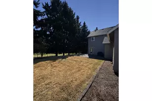 580 Holly Ave, Cottage Grove, OR 97424 - Photo 24