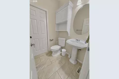 580 Holly Ave, Cottage Grove, OR 97424 - Photo 14