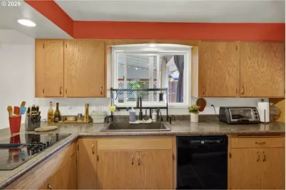 4490 Corona St, Eugene, OR 97404 - Photo 14