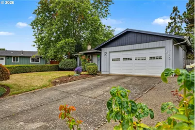 440 W College St, Mount Angel, OR 97362 - Photo 2