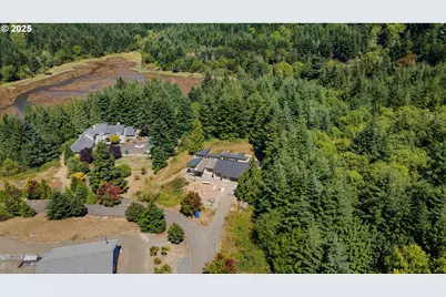 62039 Double Eagle Rd, Coos Bay, OR 97420 - Photo 40