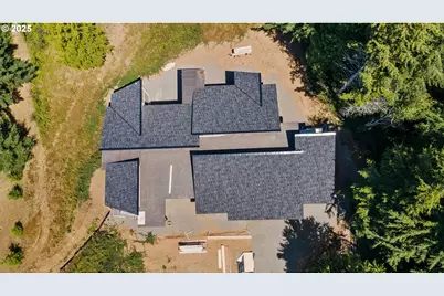 62039 Double Eagle Rd, Coos Bay, OR 97420 - Photo 36