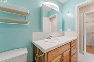 1812 NE 19th St, Gresham, OR 97030 - Photo 22