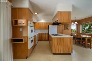 3375 Eagle Crest Rd NW, Salem, OR 97304 - Photo 12