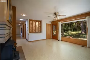 3375 Eagle Crest Rd NW, Salem, OR 97304 - Photo 16