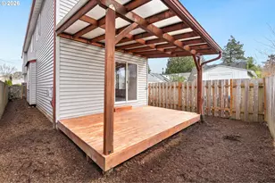 6866 N Sedro St, Portland, OR 97203 - Photo 18