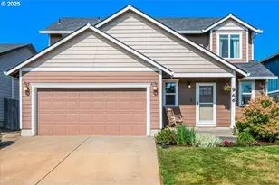 966 E 15th St, Lafayette, OR 97127 - Photo 2