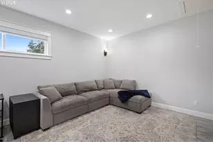 1020 SE 113th Ave, Portland, OR 97216 - Photo 30