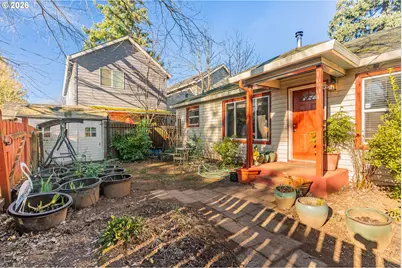 16901 SE Ivon St, Portland, OR 97236 - Photo 2