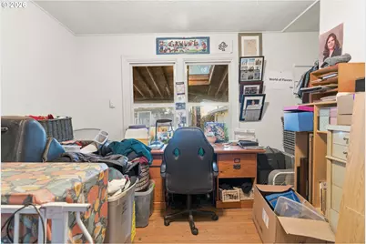 16901 SE Ivon St, Portland, OR 97236 - Photo 16