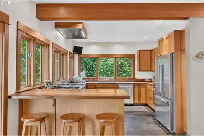 9505 NW Germantown Rd, Portland, OR 97231 - Photo 8