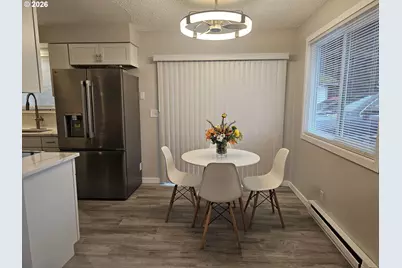 1208 S Pacific Ave, Kelso, WA 98626 - Photo 30