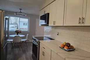 1208 S Pacific Ave, Kelso, WA 98626 - Photo 26