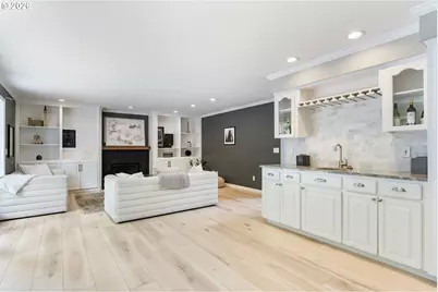 10210 NW Engleman St, Portland, OR 97229 - Photo 12