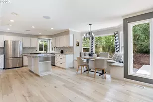 10210 NW Engleman St, Portland, OR 97229 - Photo 10