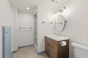 19001 Suncrest Dr, West Linn, OR 97068 - Photo 26