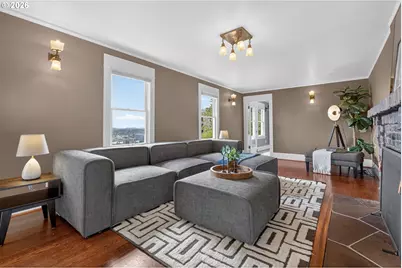 2440 SW Hoffman Ave, Portland, OR 97201 - Photo 30