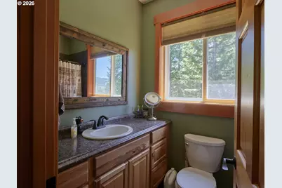 502 Loowit Ln, Cougar, WA 98616 - Photo 32