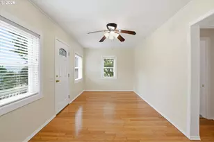 1321 NE Dallas St, Camas, WA 98607 - Photo 8