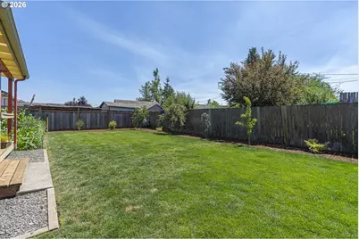 2019 E St, Springfield, OR 97477 - Photo 30