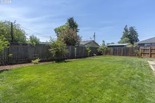 2019 E St, Springfield, OR 97477 - Photo 32