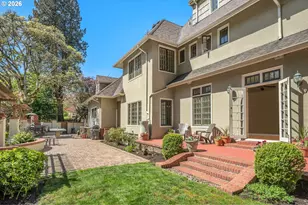 3574 E Burnside St, Portland, OR 97214 - Photo 24