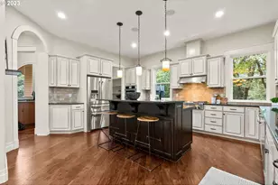 3100 SW Fairmount Blvd, Portland, OR 97239 - Photo 10